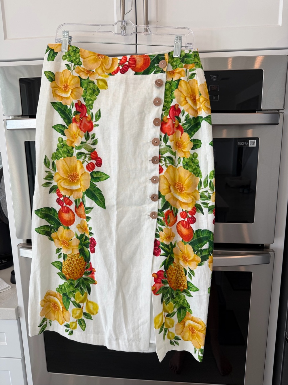 Farm Rio floral skirt never worn